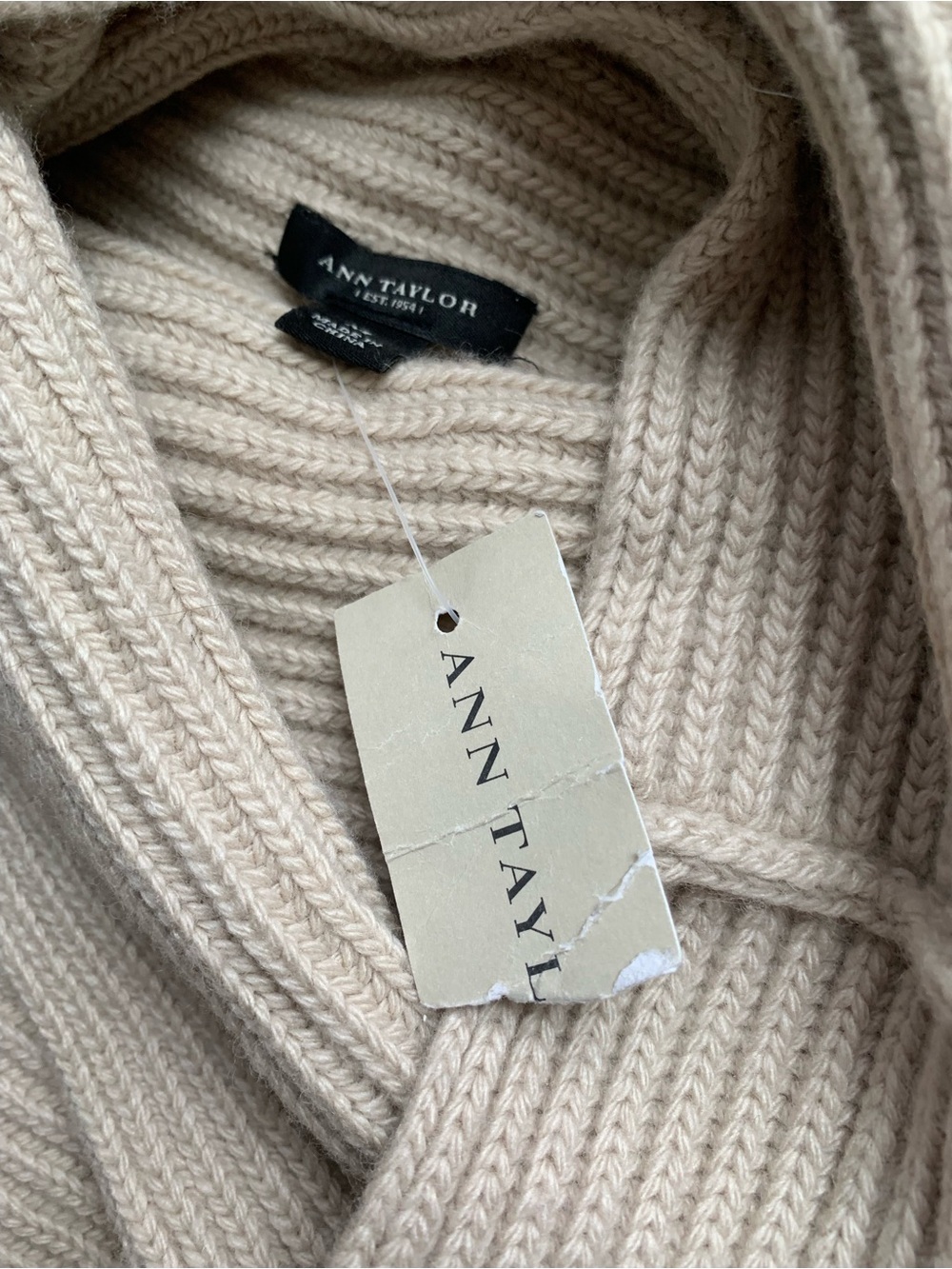 Ann Taylor Merino Wool Cashmere Blend Ribbed Cowl Neck Sweater M - Picture 14 of 14